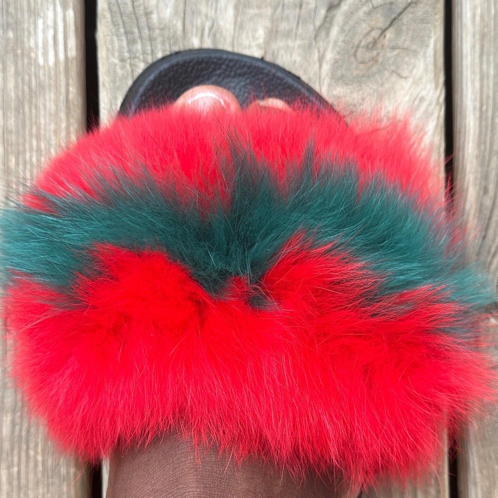 Summer Sale | Fluffy Fur Slippers.  Get Yours 😘